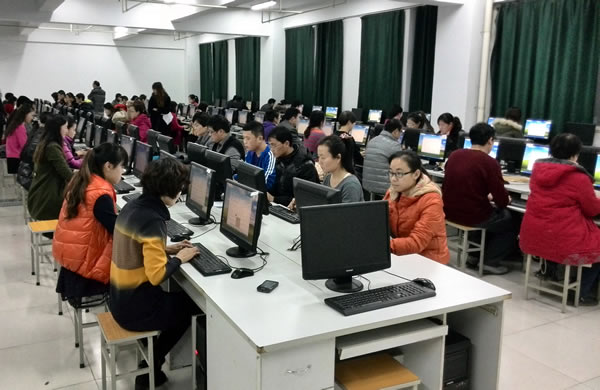 我院举办文字录入水平和《弟子规》默写考核活动