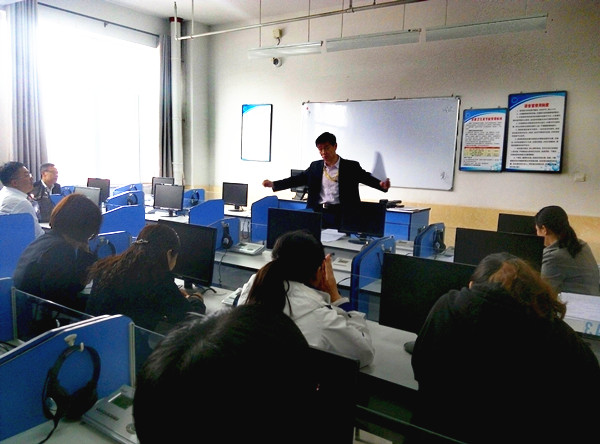 公共课部召开期中教学检查动员会 第 2 张