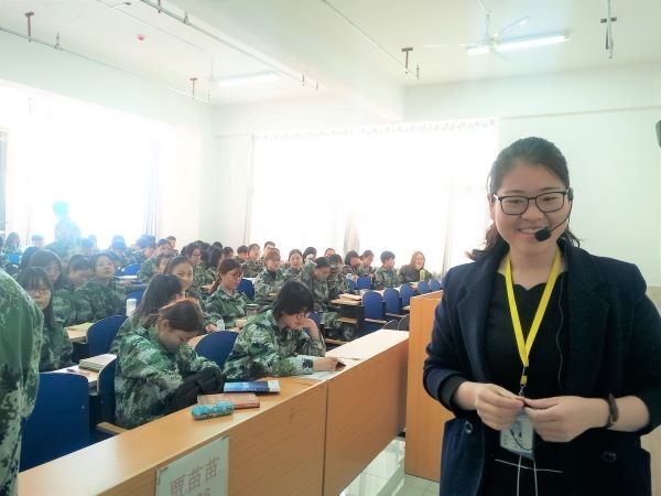 春夏作息时间调整刘金宪主任带队进行教学检查 第 5 张