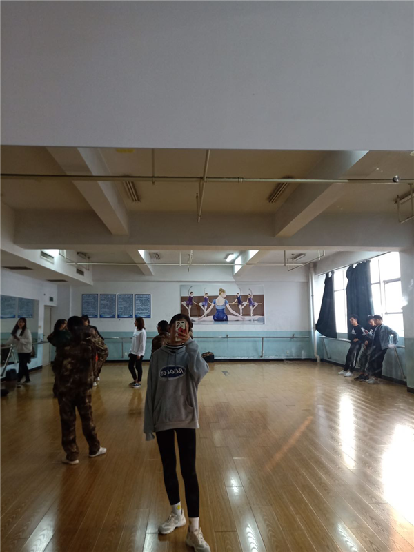 形体实训室（图1210）