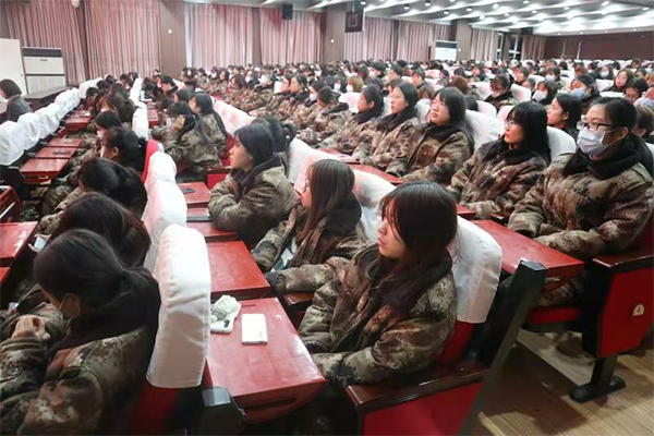 学习贯彻党的十九届五中全会精神宣讲会 在我校举行