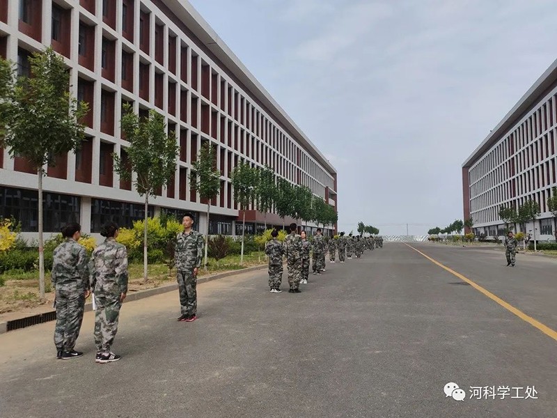 best365体育官网登录入口开展新入职学管干部培训第五天