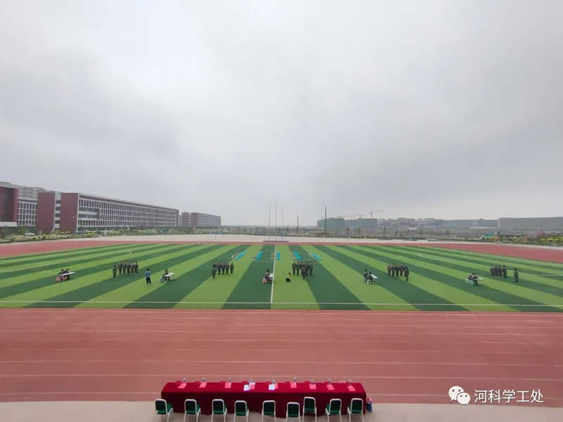 我院2022年暑期学管干部军事训练考核暨成果汇报