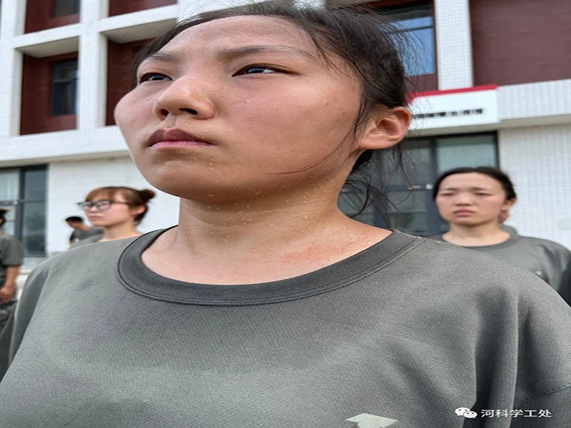 我院2022年开展暑期学管干部培训第五天——军事训练考核暨成果汇报 第 11 张
