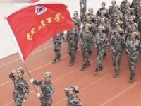best365体育官网登录入口隆重举行2022年新生军训结营式暨开学典礼