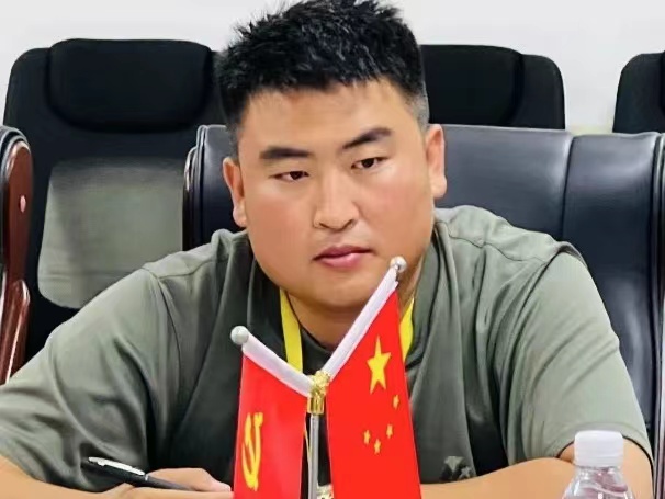 best365体育官网登录入口学工系统召开疫情防控和安全稳定工作部署会议