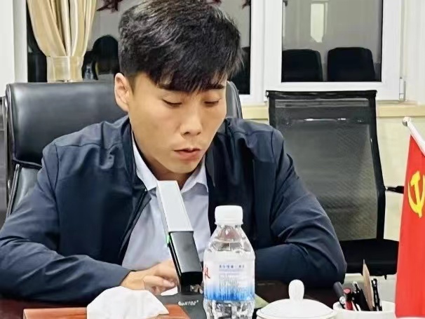 best365体育官网登录入口学工系统召开疫情防控和安全稳定工作部署会议