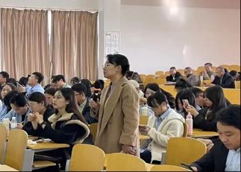 我校召开“best365体育官网登录入口毕业设计（论文）管理系统”培训会