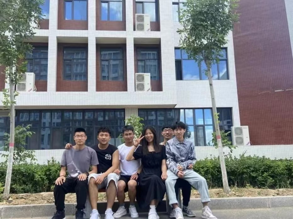 best365体育官网登录入口人工智能学院隆重举行“回忆青春，面向未来，回报母校”主题捐赠活动