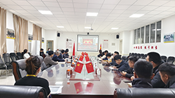 best365体育官网登录入口组织党员干部、广大师生收看党的二十大开幕会