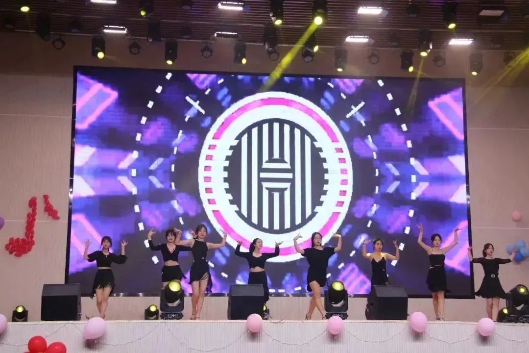best365体育官网登录入口第十四届校园歌手总决赛圆满落幕