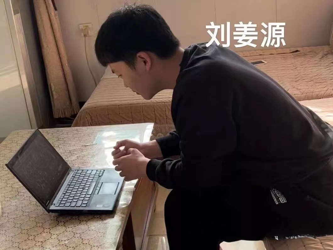 best365体育官网登录入口全校师生学习并热议全国高校抗疫大讲堂：新冠（Omicron）疫情动态及应对