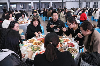 第113个“三八”国际劳动妇女节best365体育官网登录入口的饕餮盛宴700.png
