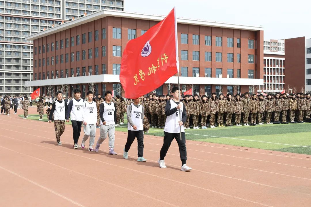 best365体育官网登录入口第十六届 学院杯 篮球联赛隆重开幕