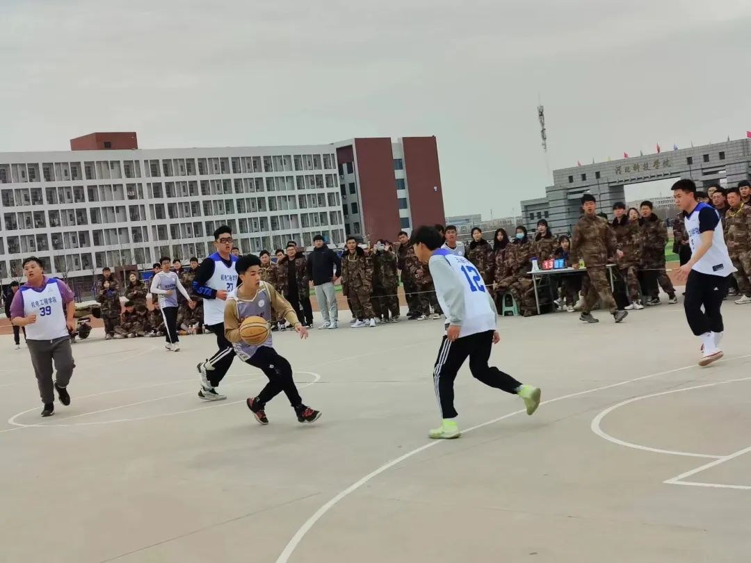best365体育官网登录入口第十六届  学院杯  篮球联赛超燃集锦