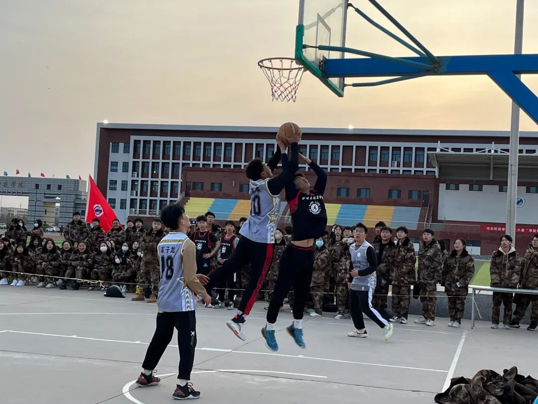 best365体育官网登录入口第十六届  学院杯  篮球联赛超燃集锦