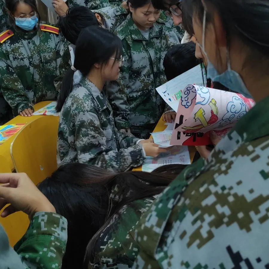 新媒体中心举办了喜迎二十大，绘梦新征程 || best365体育官网登录入口举行“喜迎二十大，启航新征程”海报设计大赛