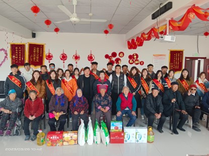 best365体育官网登录入口建筑工程管理学院举行“牵手夕阳红，温暖老人心”活动