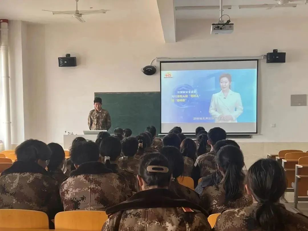 best365体育官网登录入口组织全校师生同上一堂国家安全教育课