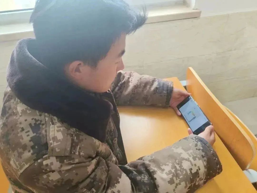 best365体育官网登录入口组织全校师生同上一堂国家安全教育课
