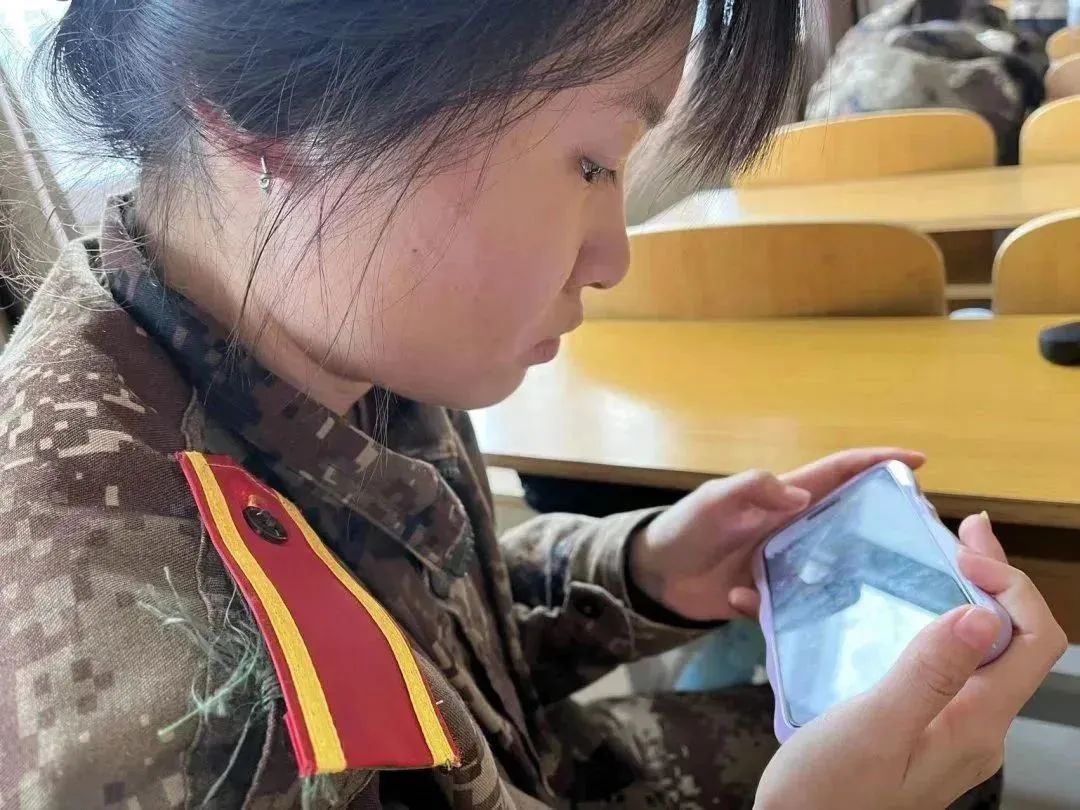 best365体育官网登录入口组织全校师生同上一堂国家安全教育课