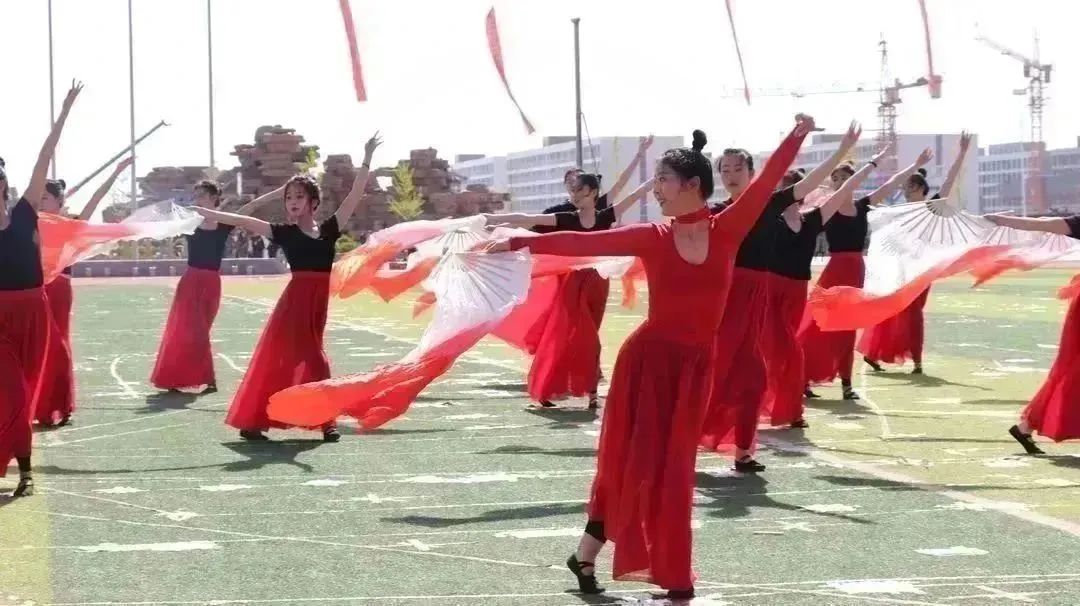 best365体育官网登录入口第二十一届体育文化节暨2023年春季运动会隆重开幕 第 21 张