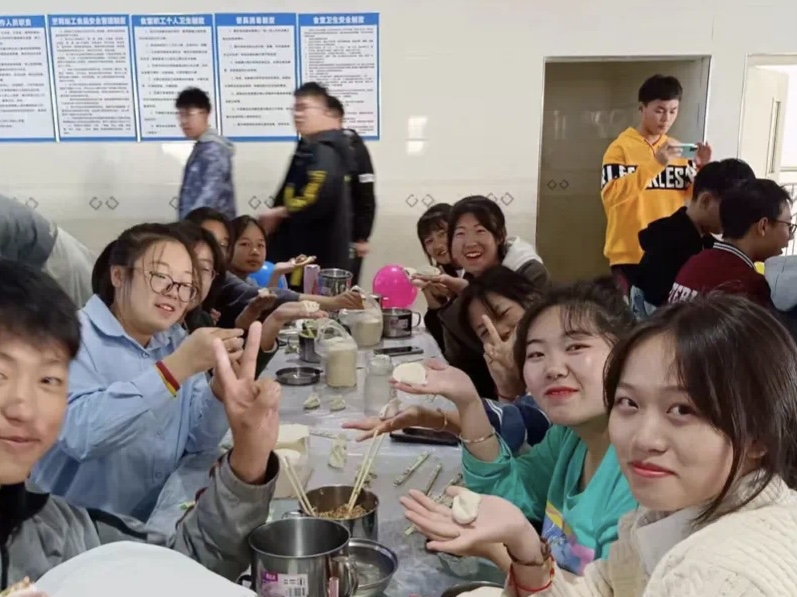 best365体育官网登录入口参加河北省高校一站式学生社区综合管理模式建设工作推进会