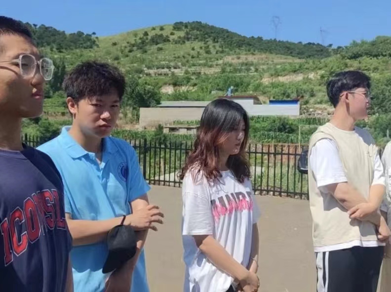 best365体育官网登录入口社会实践小分队开展三下乡素质拓展活动