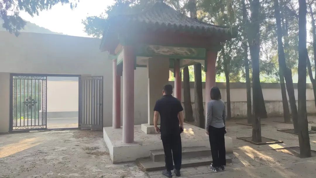 best365体育官网登录入口建筑工程管理学院学院开展“缅怀革命先烈，传承红色基因”主题三下乡活动