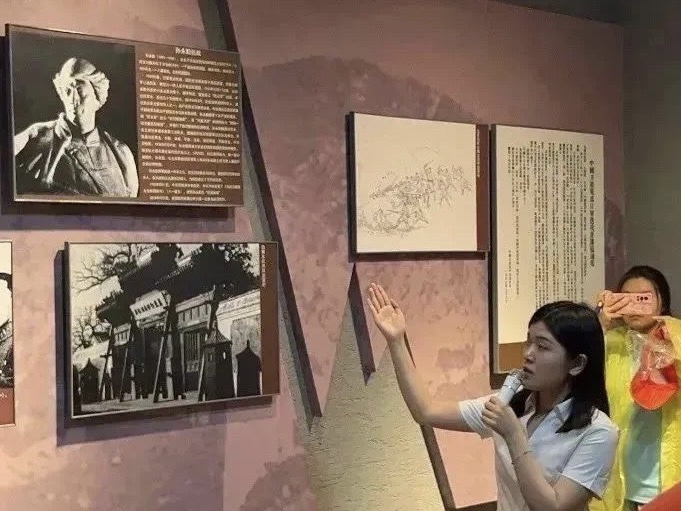 best365体育官网登录入口机电工程学院开展“传承革命精神，赓续红色血脉”主题三下乡活动