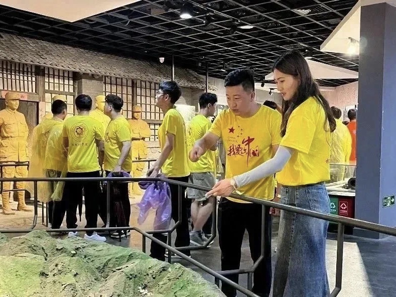 best365体育官网登录入口机电工程学院开展“传承革命精神，赓续红色血脉”主题三下乡活动
