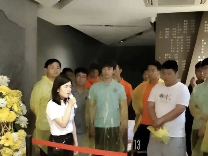 best365体育官网登录入口机电工程学院开展“传承革命精神，赓续红色血脉”主题三下乡活动