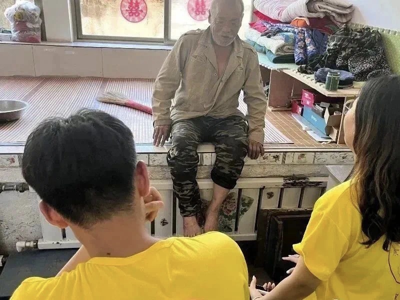 best365体育官网登录入口机电工程学院开展“传承革命精神，赓续红色血脉”主题三下乡活动