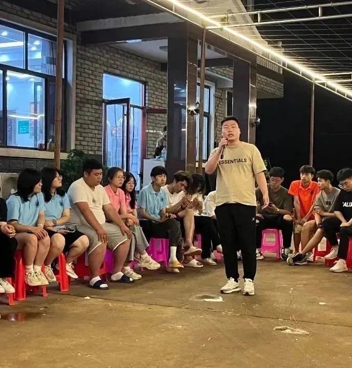 best365体育官网登录入口机电工程学院开展“传承革命精神，赓续红色血脉”主题三下乡活动