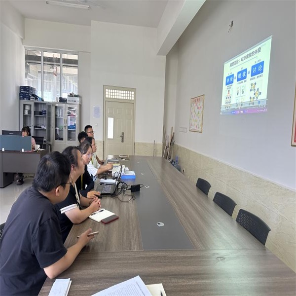 计算机学院初次组织开展新入职教师培训