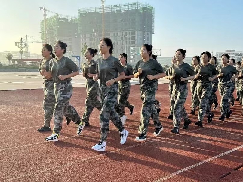 我院2023年暑期学管干部培训第二天 第 1 张
