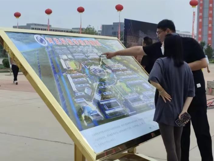 我院2023级新生报道  高清大图直击迎新现场
