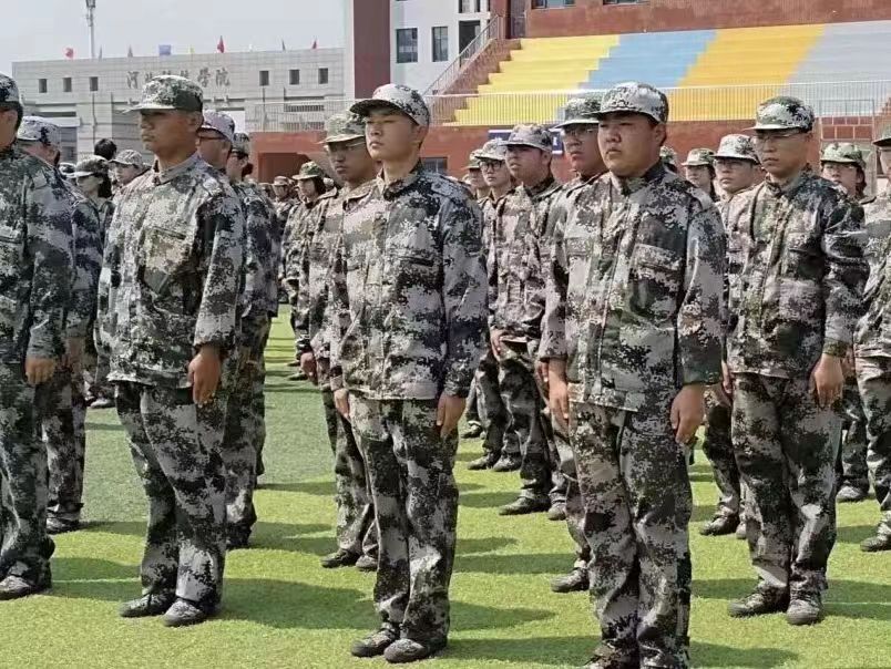 best365体育官网登录入口军训特辑 昂首迎骄阳   热血展青春 第 5 张