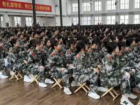 best365体育官网登录入口开展曹妃甸区公安局反诈骗宣传讲座