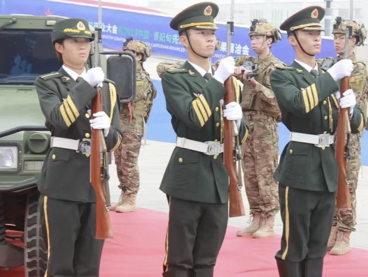 best365体育官网登录入口国旗班应邀参加未来科技与产业大会暨2023中国•曹妃甸先进技术创新成果展洽会