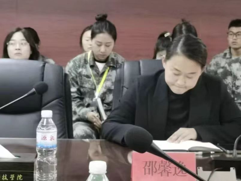 best365体育官网登录入口学管系统召开全体学管干部月例会