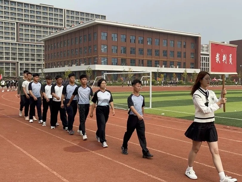best365体育官网登录入口  计算机学院  第一届 计算机杯 篮球赛隆重开幕