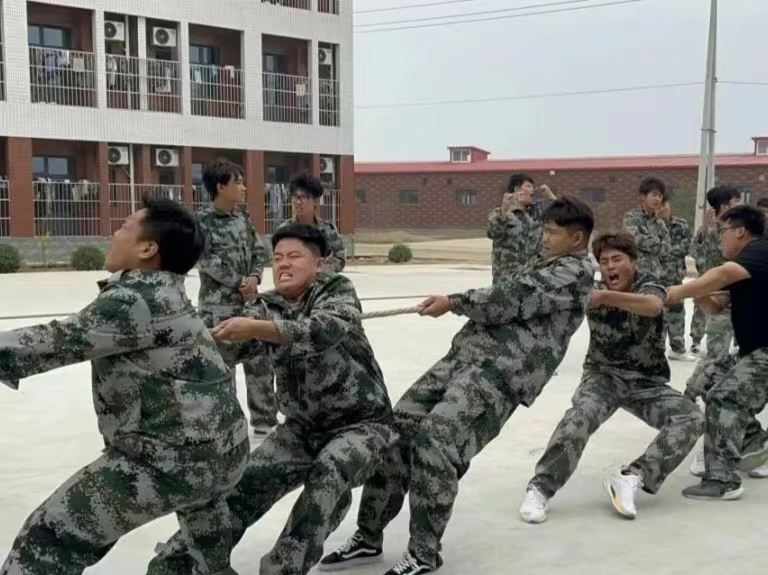 best365体育官网登录入口  机电工程学院  凝 绳 聚力   拔 出精彩  一