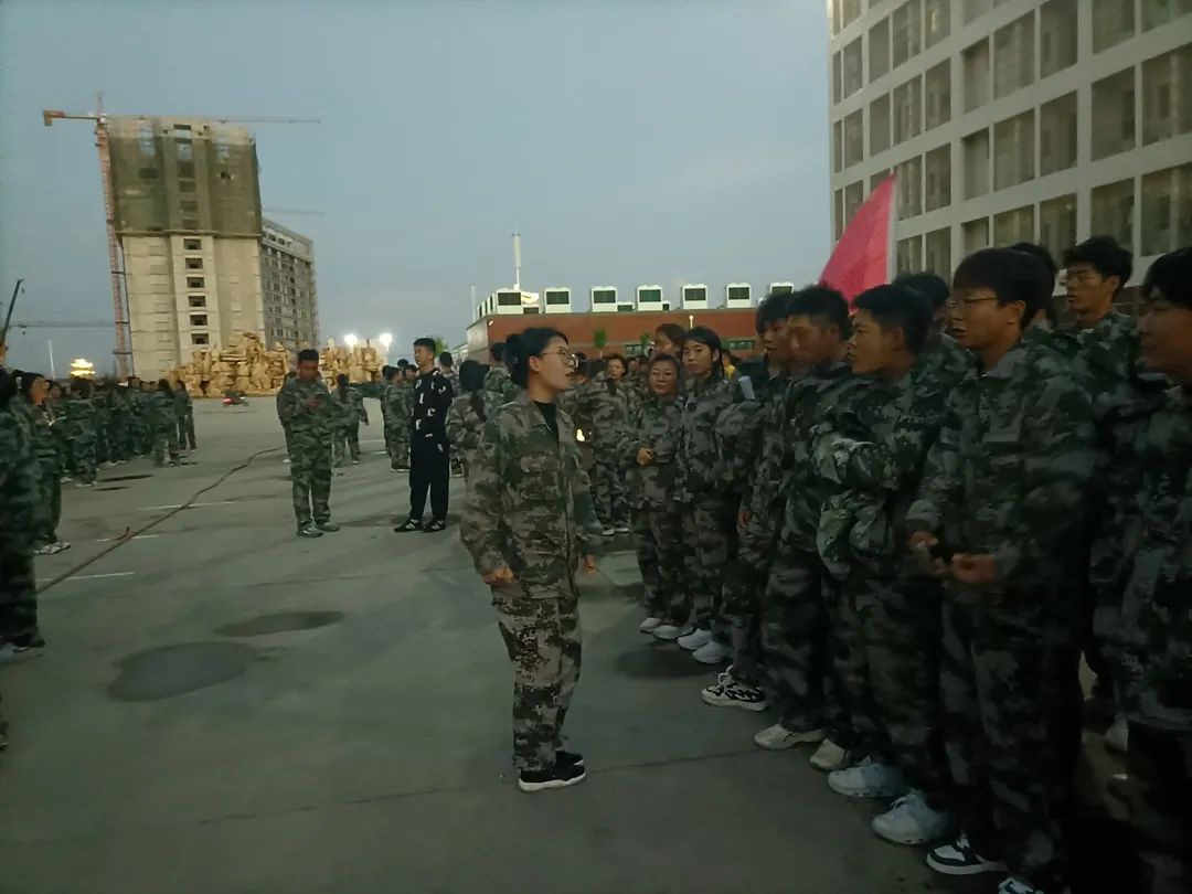 best365体育官网登录入口  护理与健康学院  凝绳聚力 拔出精彩