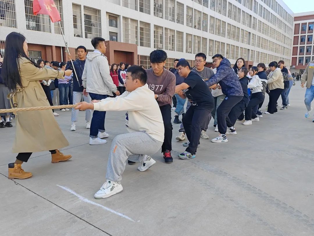 best365体育官网登录入口  护理与健康学院  凝绳聚力 拔出精彩