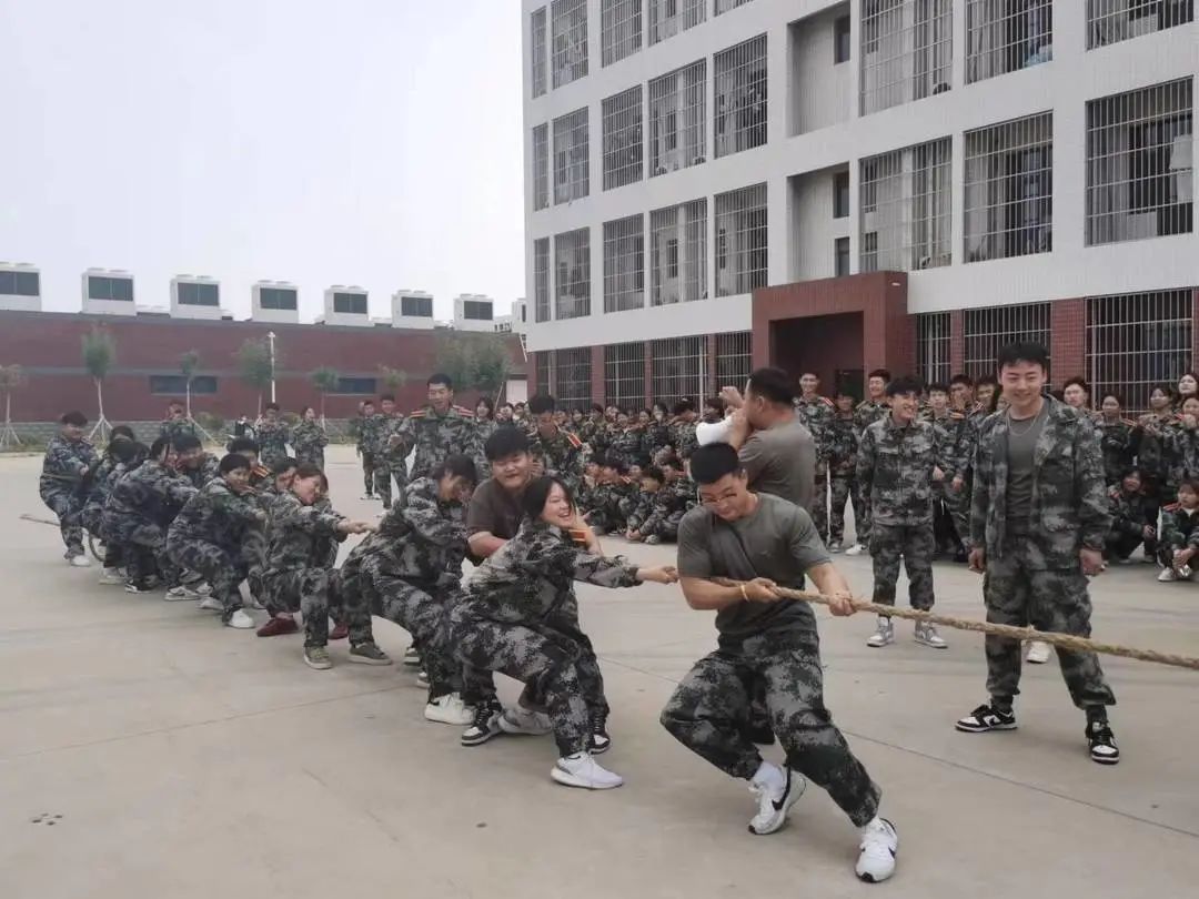 best365体育官网登录入口  护理与健康学院  凝绳聚力 拔出精彩