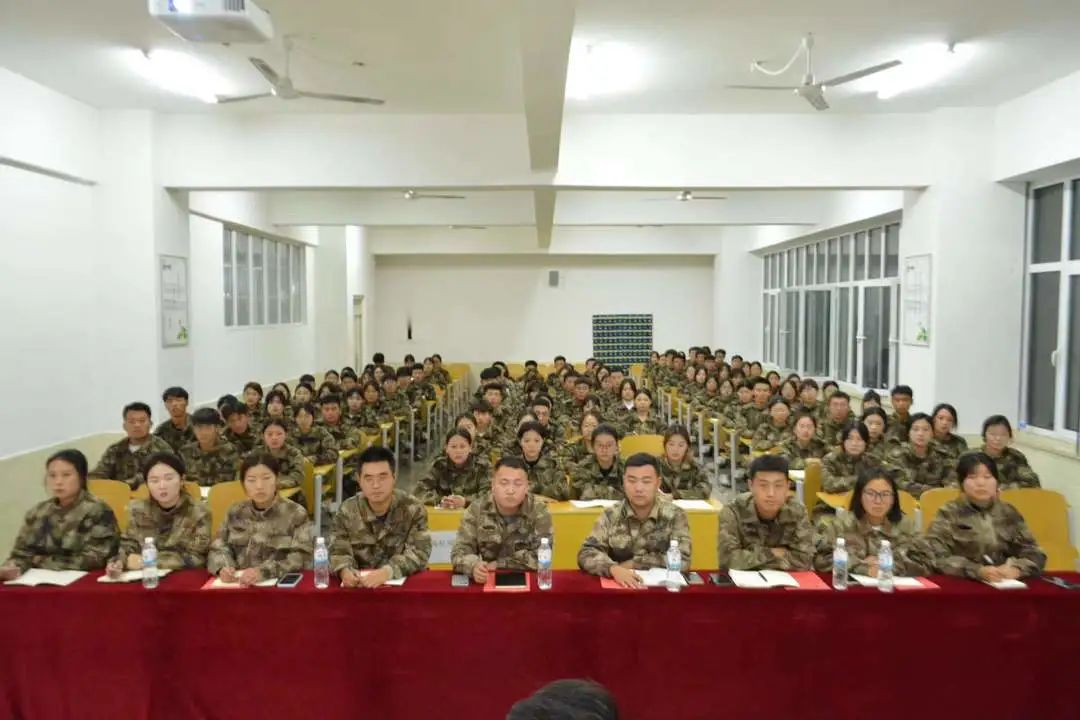 best365体育官网登录入口  护理与健康学院  班委培训会