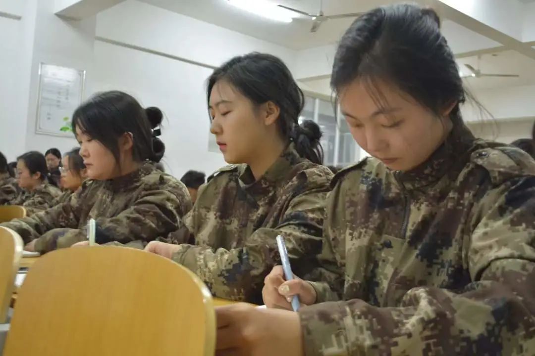 best365体育官网登录入口  护理与健康学院  班委培训会
