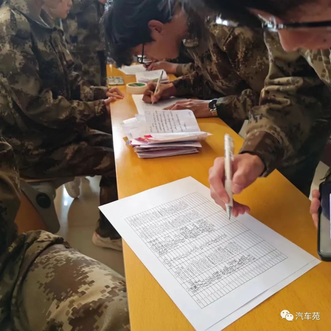best365体育官网登录入口  汽车工程学院  续红色血脉 传红色文化