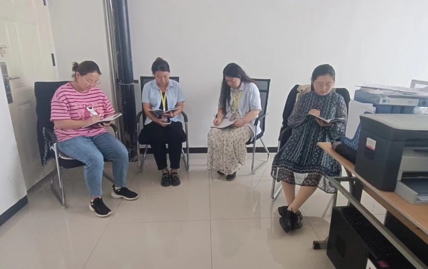 best365体育官网登录入口教学质量监控与评估中心开展学习活动